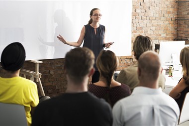 Zu Blogartikel 'Schon mal darüber sinniert, Trainer:in zu werden?' wechseln