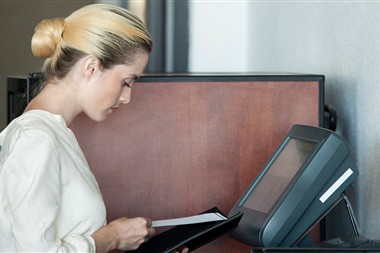 Zu Blogartikel 'Elektronische Rechnung: Was hat das für Vorteile?' wechseln