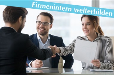 Zu Blogartikel 'Warum Unternehmen von firmeninternen Trainings profitieren' wechseln