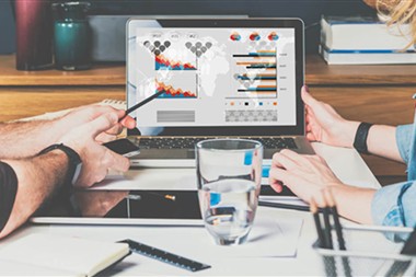 Zu Blogartikel 'Plötzlich alles digital: Bei der Medienkompetenz mithalten' wechseln