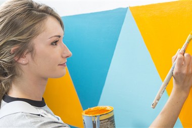 Zu Blogartikel 'Lern dich weiter: Malermeisterin werden' wechseln